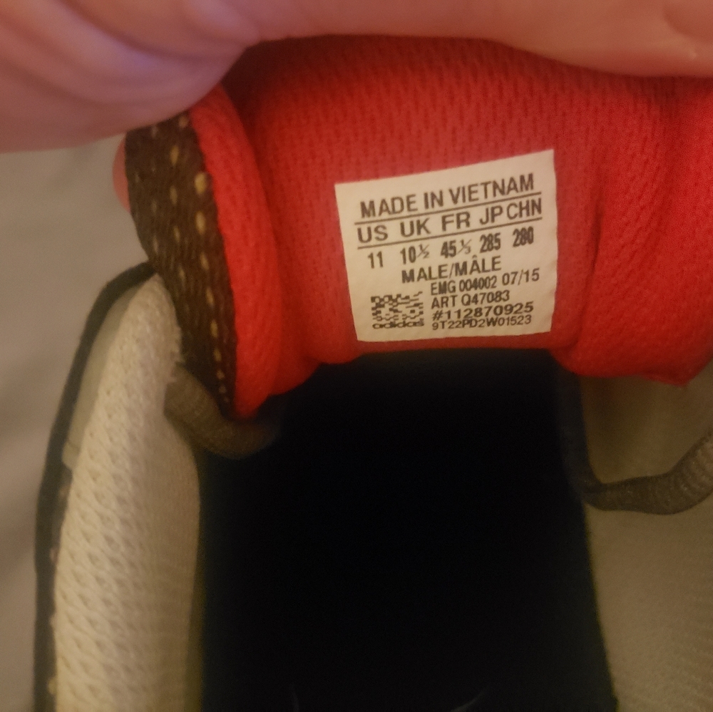 Shoes - Picture 7 of 7